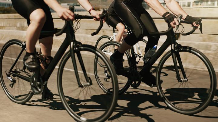 Japan to Fine Citizens Riding Bicycles Without Brakes 5,000 Yen