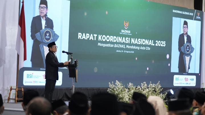 Muhaimin Terima Baznas Award 2025, Dorong Kolaborasi Atasi Kemiskinan Ekstrem