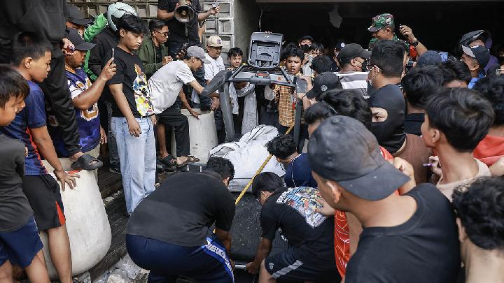 Fakta-fakta Penjarahan Rumah Eko Patrio, Uya Kuya, hingga Ahmad Sahroni  Semalam | tempo.co