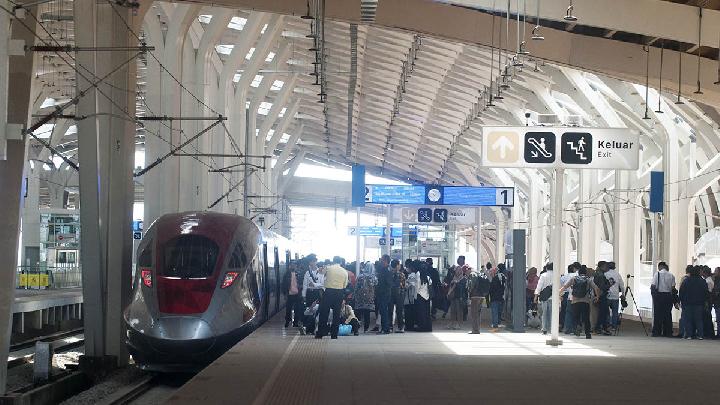 Bom Waktu Utang Kereta Cepat Whoosh Tempo Co