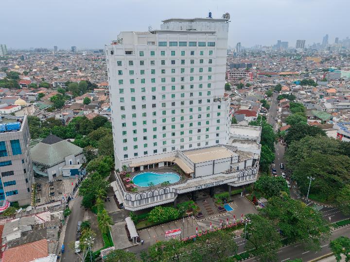 Hotel Tavia Heritage Jakarta menawarkan dua paket promosi istimewa.
