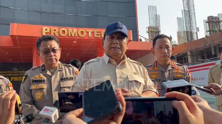 Prabowo on Police: 'Sometimes Mistakes Happen' During Law Enforcement