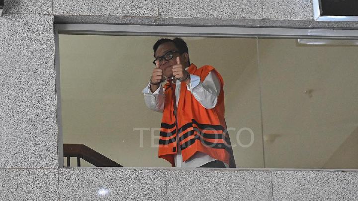 Immanuel Ebenezer's Betrayal of Trust