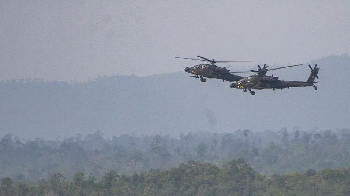 US Strikes Iran After Trump Blames Tehran for Apache Crash