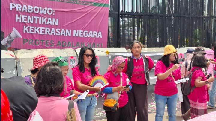  6 Tuntutan Aliansi Perempuan Indonesia, Cabut Fasilitas dan Tunjangan DPR