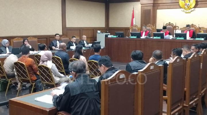 Djuyamto Bagikan Uang Suap Hakim Perkara Korupsi CPO di Belakang Gedung MA