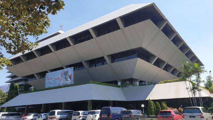 Tunjangan Rumah Ketua DPRD Jawa Tengah Capai Rp 79,63 Juta Per Bulan