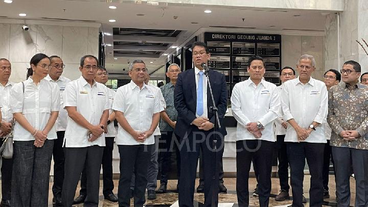 New Finance Minister Reacts to IHSG Plunging After Prabowo's Cabinet Reshuffle