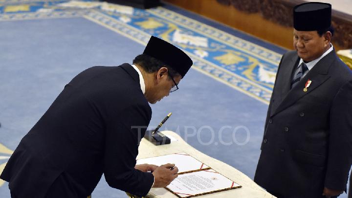 Indonesia's Stock Index Opens in the Red Zone After Prabowo Replaces Sri Mulyani