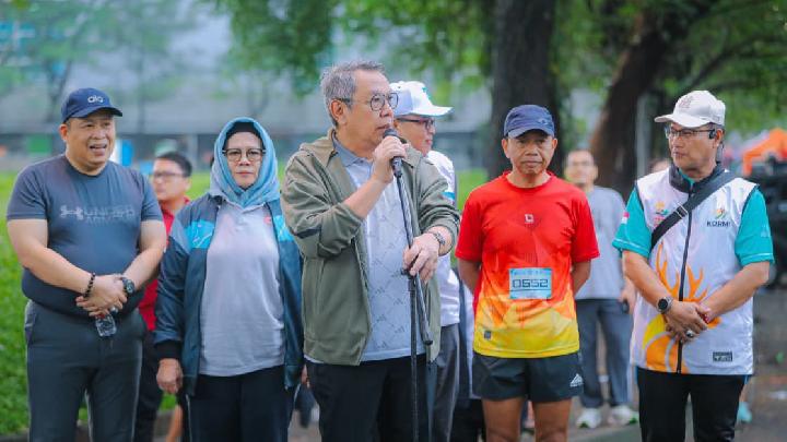 Walkot Tangsel Lepas Ribuan Peserta Road to Tangsel Marathon 2025