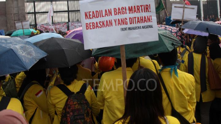 Why Did the Student Movement After August Protests Begin to Fade?