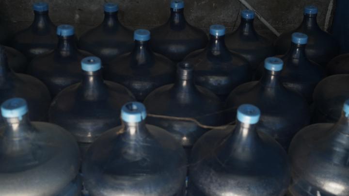 BPOM, Le Minerale su kaynaklarının dağlardan gelen markaları içermesini sağlar