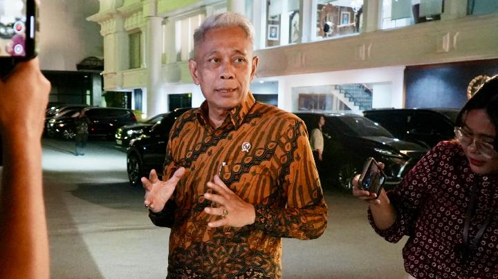 Wamensos Dampingi Presiden Terima Tokoh Gerakan Nurani Bangsa