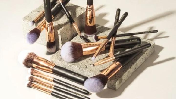Makeup Semakin Flawless dengan Kuas dari Aeris Beaute