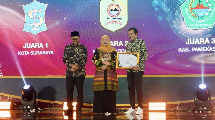 Pemkab Trenggalek Raih Dua Penghargaan Bergengsi di FESyar Jawa 2025