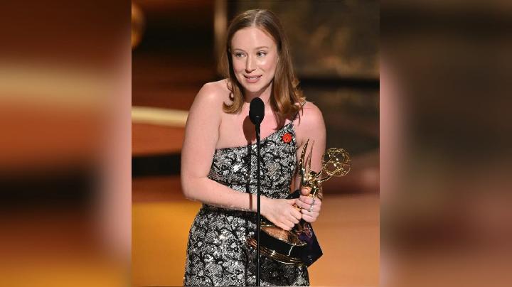 Cara Aktor Dukung Palestina di Emmy Awards 2025