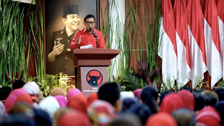 Megawati Tandatangani Pemecatan Wahyudin Moridu sebagai Kader PDIP