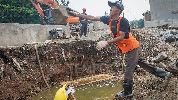 Jakarta, Yağışlı Sezon ve Olası Seller Sırasında Azaltım Hazırlıyor Jakarta, Yağışlı Sezon ve Olası Seller Sırasında Azaltım Hazırlıyor