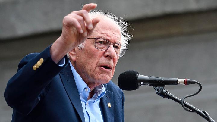 Bernie Sanders Becomes First US Senator to Call Israel's Gaza Offensive Genocide