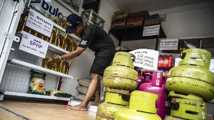 UGM Hukuk Fakültesi Araştırmacıları Kızıl ve Beyaz Köy Kooperatifiyle İlgili Beş Sorunu Vurguladı UGM Hukuk Fakültesi Araştırmacıları Kızıl ve Beyaz Köy Kooperatifiyle İlgili Beş Sorunu Vurguladı