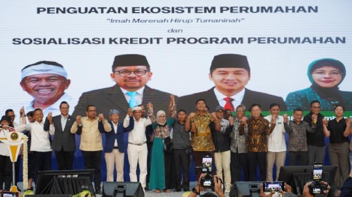 bank bjb Dukung Program "Imah Merenah Hirup Tumaninah"