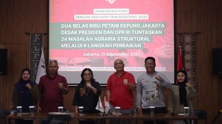Perwakilan petani menyampaikan rencana 25 ribu petani akan turun ke jalan mendesak penuntasan masalah agraria bertepatan dengan Hari Tani 24 September 2025 dalam konferensi pers di Jakarta, 21 September 2025. Sumber: KPA