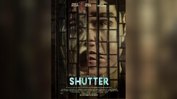 Poster film Shutter yang dibintangi Vino G. Bastian. Dok. Falcon Pictures