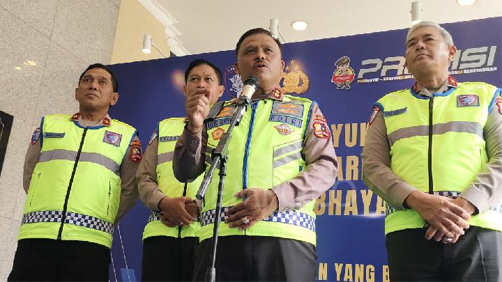 DPR Komisyon III, Ulusal Polis Trafik Birlikleri Başkanının Üç Yıldızlı Bir General Olma Fırsatlarını Tartışıyor