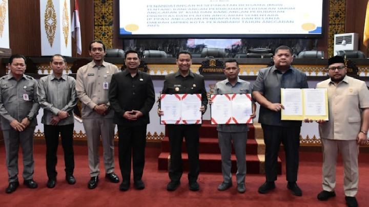 DPRD dan Pemko Pekanbaru Sepakati APBD Perubahan 2025