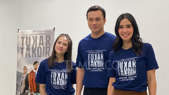 Qozoq ayollari hojatxonada video Freimut porno video