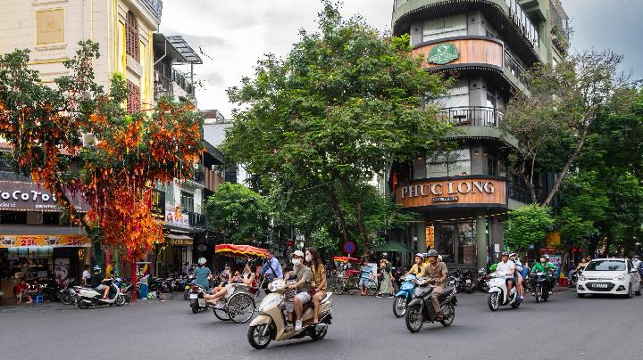Severe Heatwave Sweeps Northern and Central Vietnam