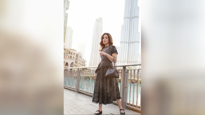 Tasya Farasya Liburan ke Dubai, Rok jadi OOTD Andalan