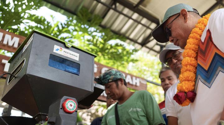 Desa Energi Berdikari Uma Palak, Bertani di Tengah Kota dengan Tenaga Surya