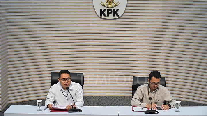 Mengapa Pasal Suap dan Pasal Kerugian Negara Bisa Dipakai Bersamaan di Kasus Kuota Haji