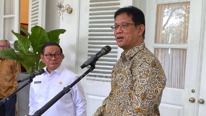 Pramono Kurangi Rekrutmen Damkar hingga PPSU Imbas Pemangkasan DBH