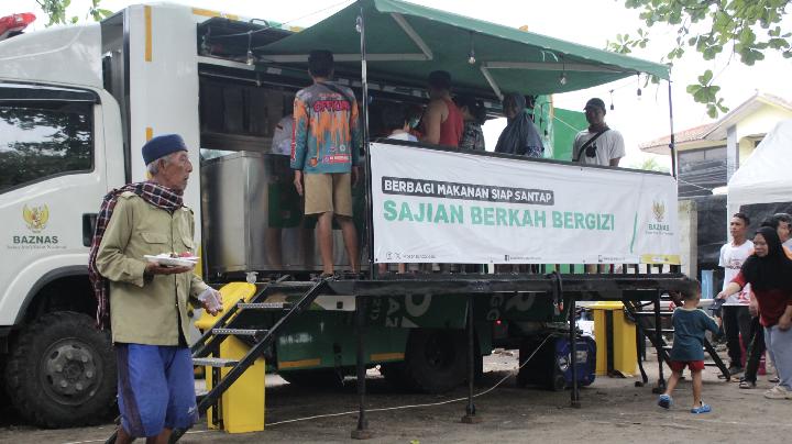 Baznas Distribusikan 5000 Paket Makanan Bagi Mustahik di Sukabumi