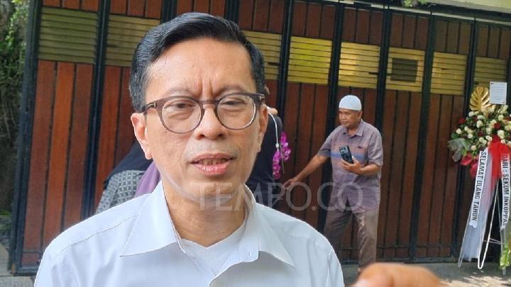 Relawan Temui Jokowi di Solo, Desak Polisi Segera Tetapkan Status Hukum Roy Suryo