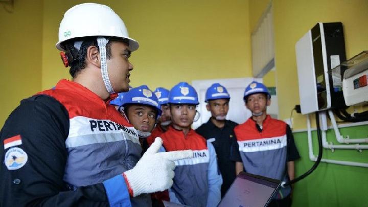 Pertamina’nın Kendine Yeterli Enerji Okulu STEM ve Enerji Eğitimini teşvik eder