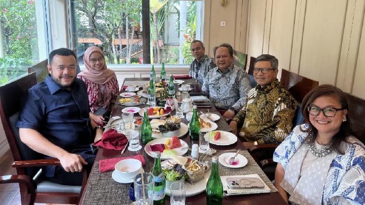 Fadly Amran dan Wakil Dubes RI Bahas Langkah Konkret Sister City Padang-Hildesheim