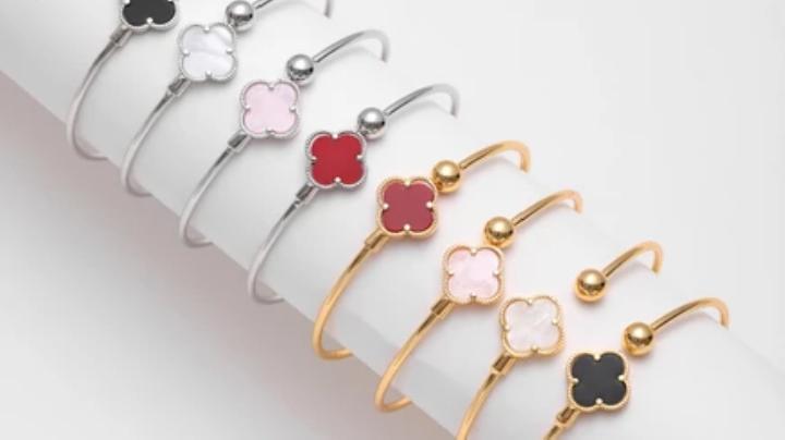 Lengkapi Penampilan dengan Pilihan Gelang Berikut 