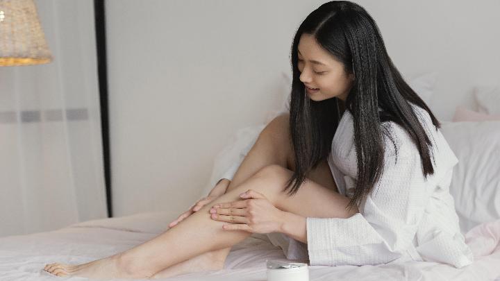 Kulit Segar, Lembut, dan Harum dengan Rangkaian Body Care Berikut
