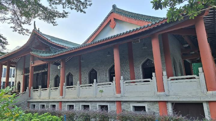 Bangunan utama Masjid Xianxian di Guangzhou, Cina pada Jumat, 17 Oktober 2025 (TEMPO | RR Ariyani)