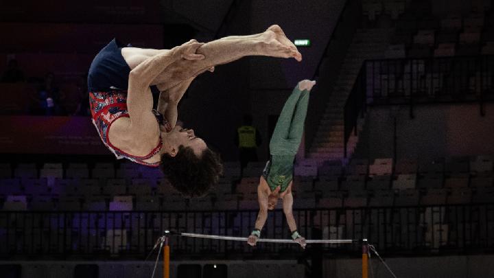 Tabutda jinsiy aloqa haqida dahshatli porno video