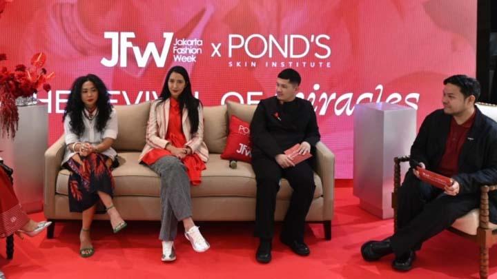 Sambut JFW 2026, Sederet Desainer Perempuan Inspiratif Bangkit Melawan Ageism