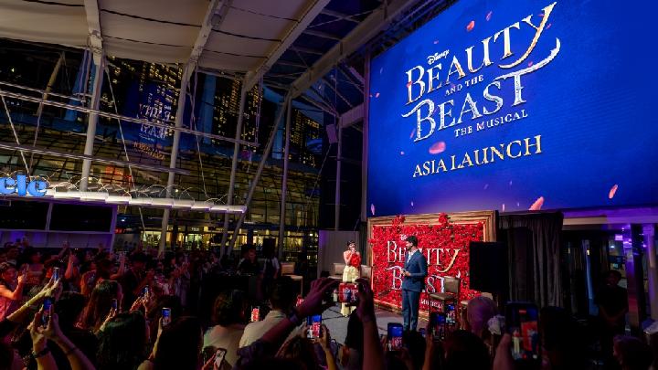 Menikmati Keajaiban di Liburan Akhir Tahun Lewat Pertunjukan Disney's Beauty and the Beast The Musical di Singapura