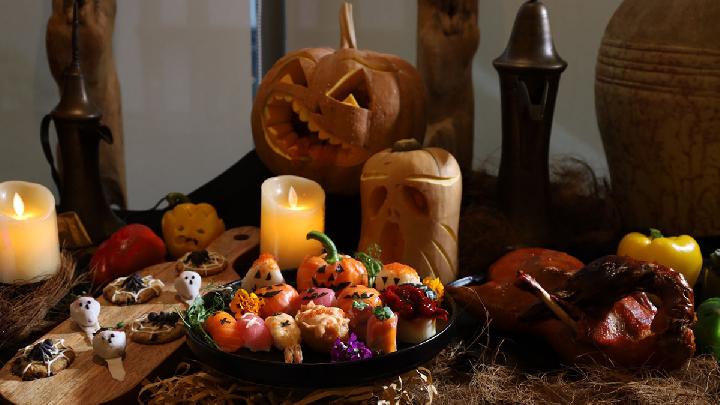 "Food Monster": Mangkuluhur ARTOTEL Suites Blends Art, Cuisine for a Unique Halloween Dinner