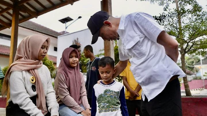 Agus Jabo Kunjungi SRMA 43 Magelang, Dorong Siswa Berani Bermimpi Besar