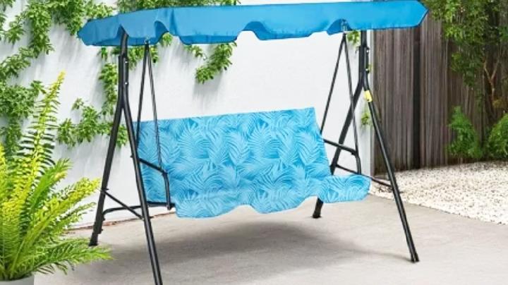 Lengkapi Area Outdoor Rumah dengan Koleksi AZKO Soleil