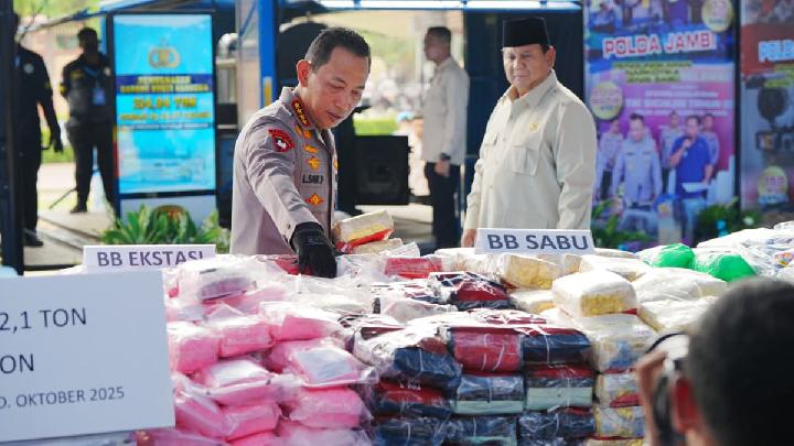 Indonesian Police Uncover 49,000 Drug Cases in First Year of Prabowo Administration