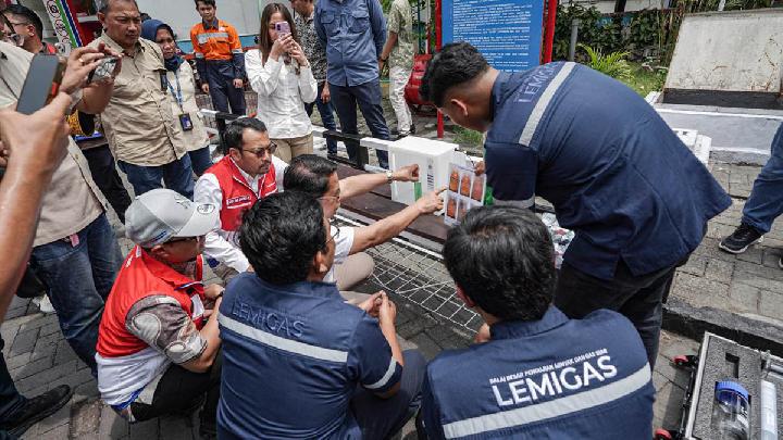Merespons Keluhan Masyarakat soal Kualitas Pertalite, ESDM Sidak ke SPBU Jatim | tempo.co